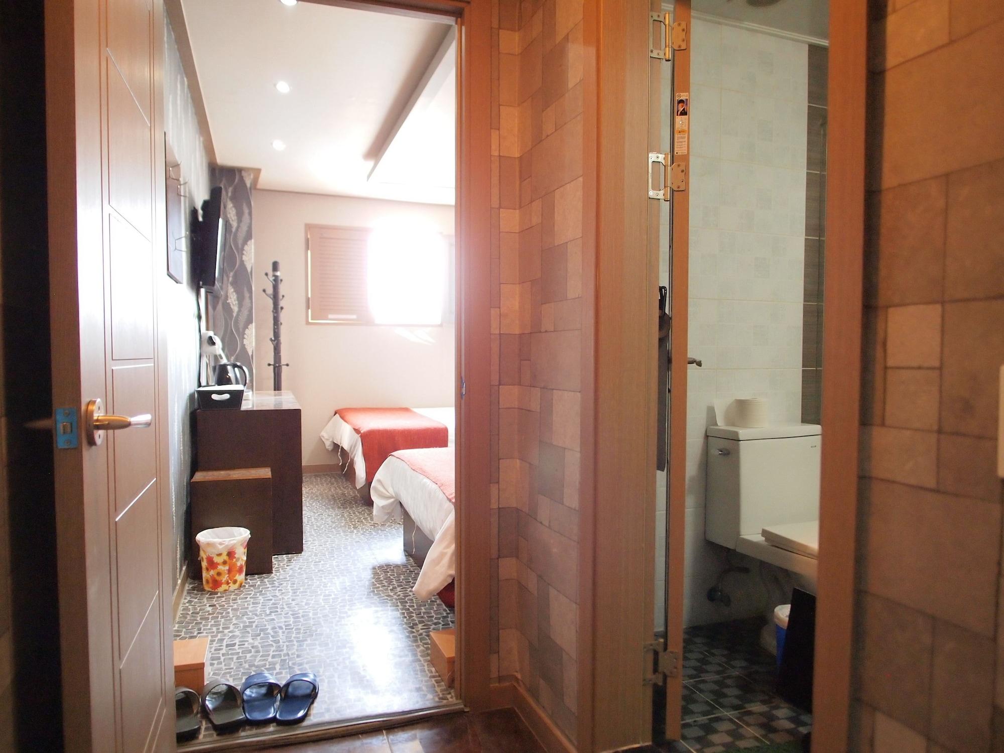 Hostel J Stay Séoul Extérieur photo