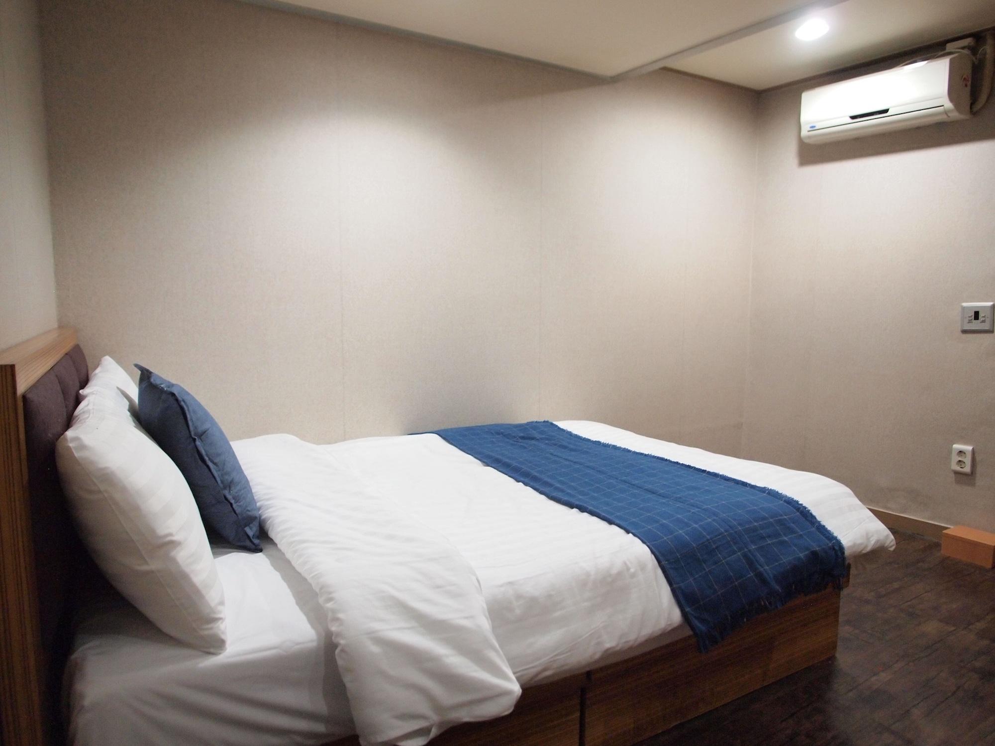 Hostel J Stay Séoul Extérieur photo