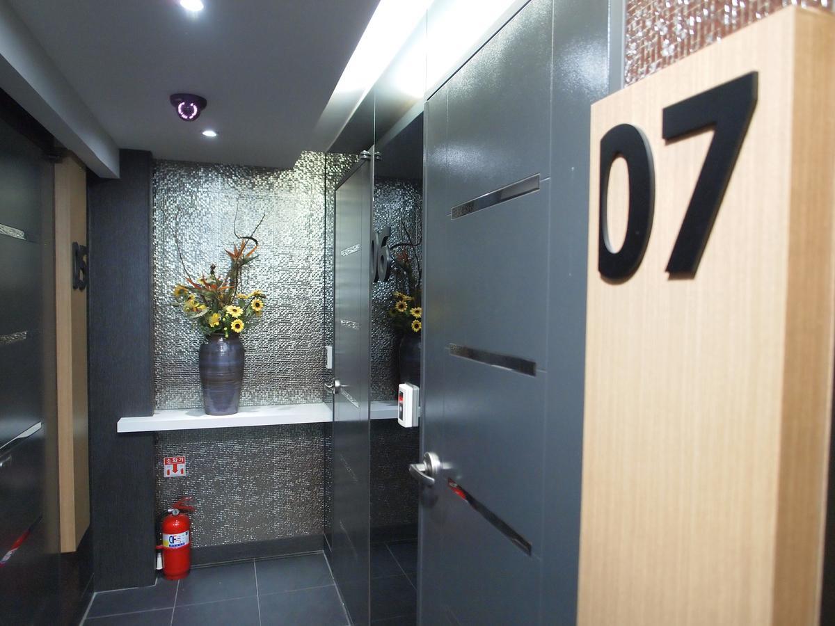 Hostel J Stay Séoul Extérieur photo
